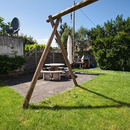 Lake Getaway Apartment With Private Entrance, Right On The Lake Constance Cycle Path, Barbecue Area, Free Wifi, Netflix And Free Bikes Salmsach Bagian luar foto
